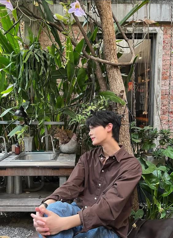 potret Dew Jirawat (instagram.com/dew_jsu)