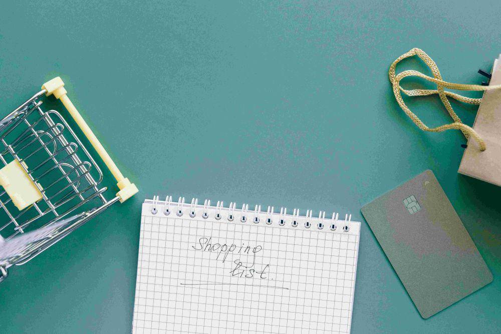 ilustrasi shopping list (pexels.com/Nataliya Vaitkevich)