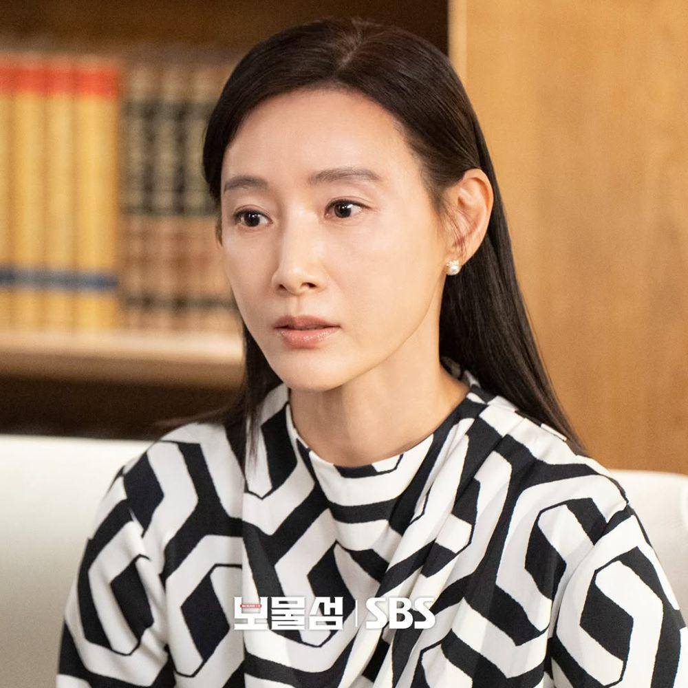 still cut Buried Hearts (dok.SBS/Buried Hearts)