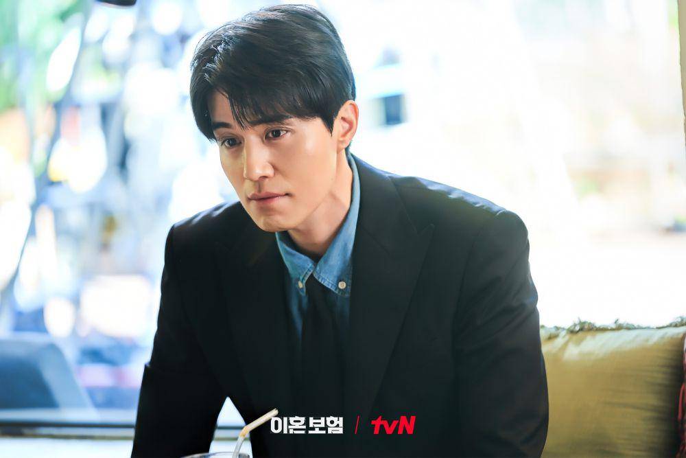 still cuts drama The Divorce Insurance (instagram.com/tvn_drama)