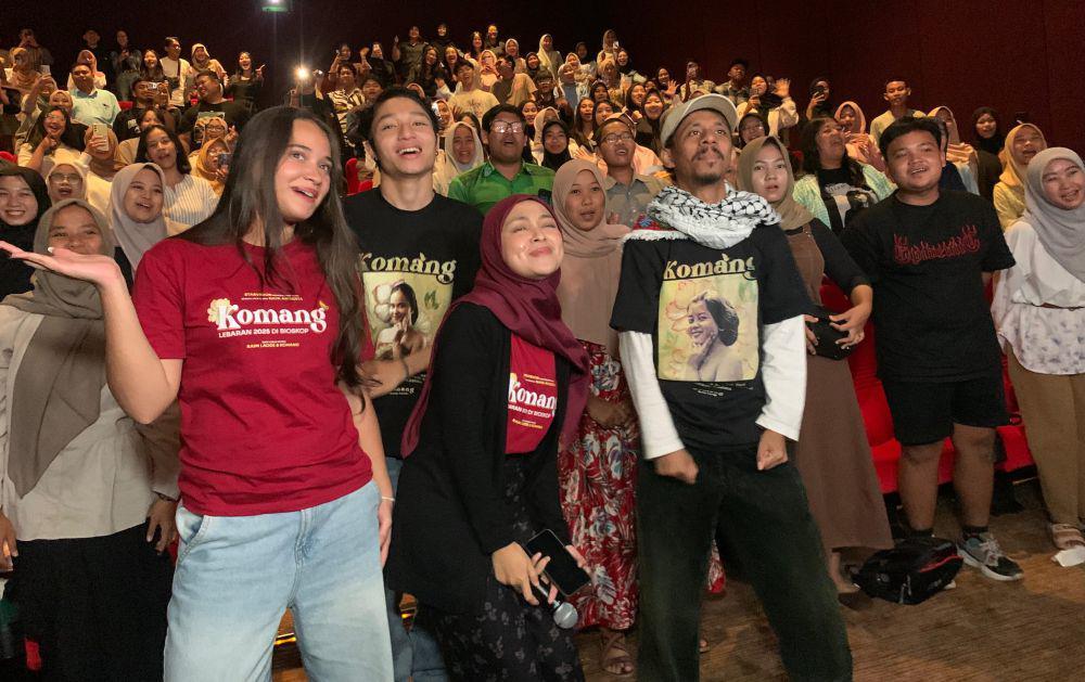 Film Komang Ajak Merayakan Perbedaan