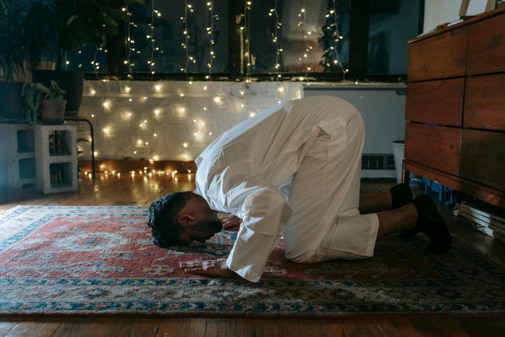 4 Macam Salat Sunnah Beserta Waktu yang Dianjurkan dalam Islam