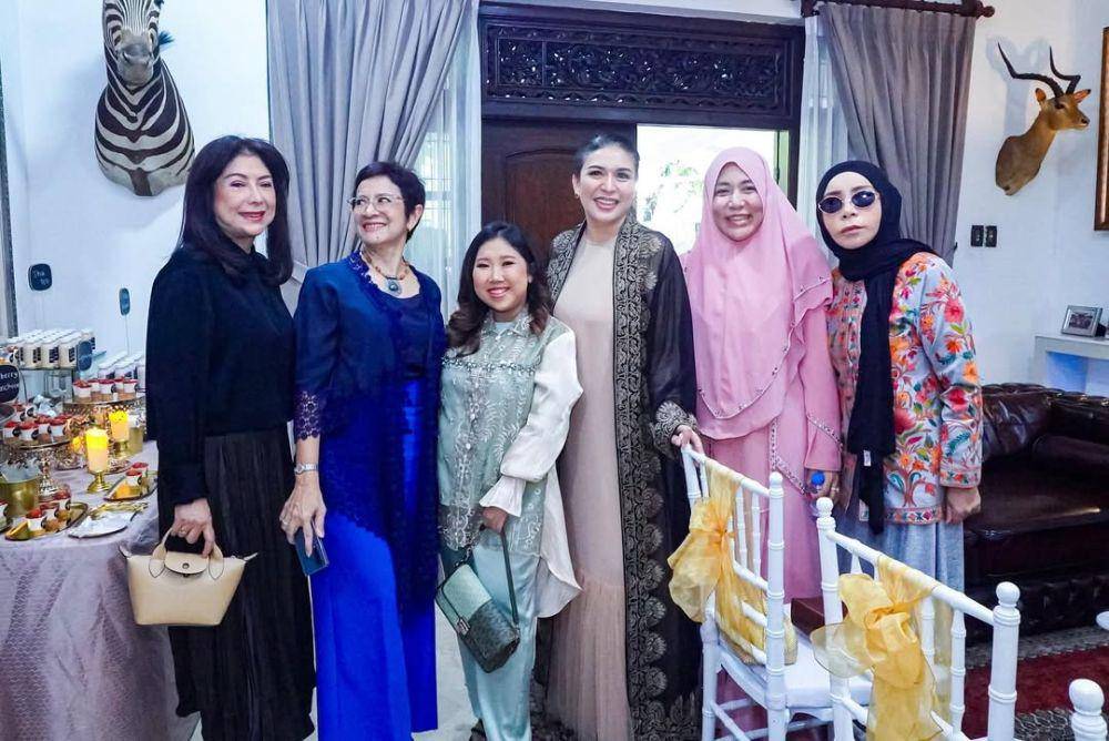 penampilan terbaru Melly Goeslaw (instagram.com/melly_goeslaw)