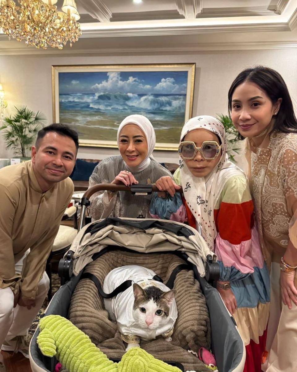 penampilan terbaru Melly Goeslaw (instagram.com/melly_goeslaw)