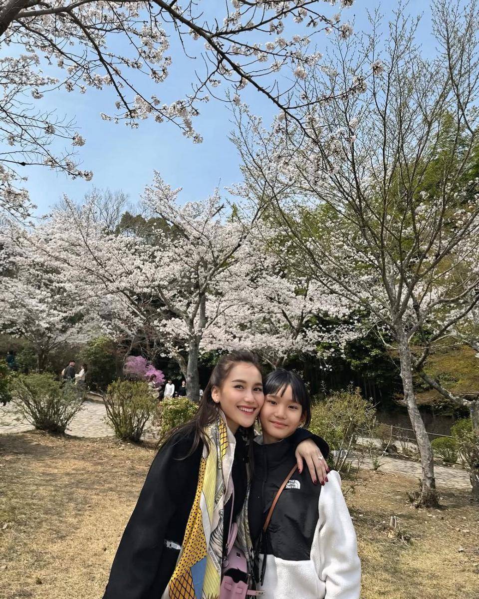 potret Ayu Ting Ting dan Bilqis Khumairah Razak (instagram.com/ayutingting92)