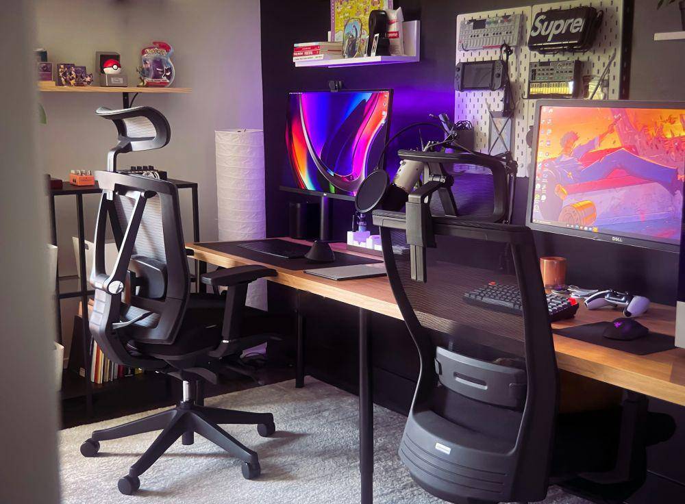 desain double working space (unsplash.com/Dennis Cortés)
