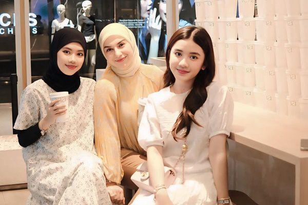 7 Potret Irish Bella Liburan Bareng 2 Anak Sambung ke Thailand