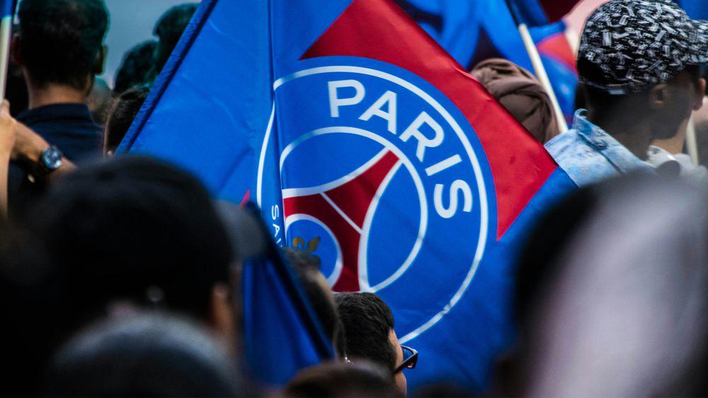 Paris Saint-Germain, Perantauan Pertama Mikel Arteta