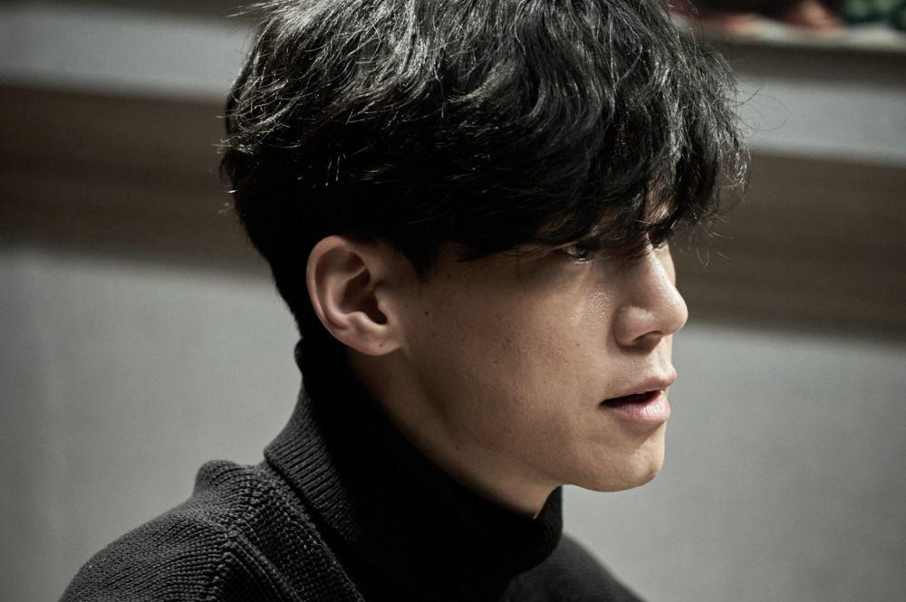 Fakta Peran Kim Moo Yeol di Film The Old Woman with the Knife