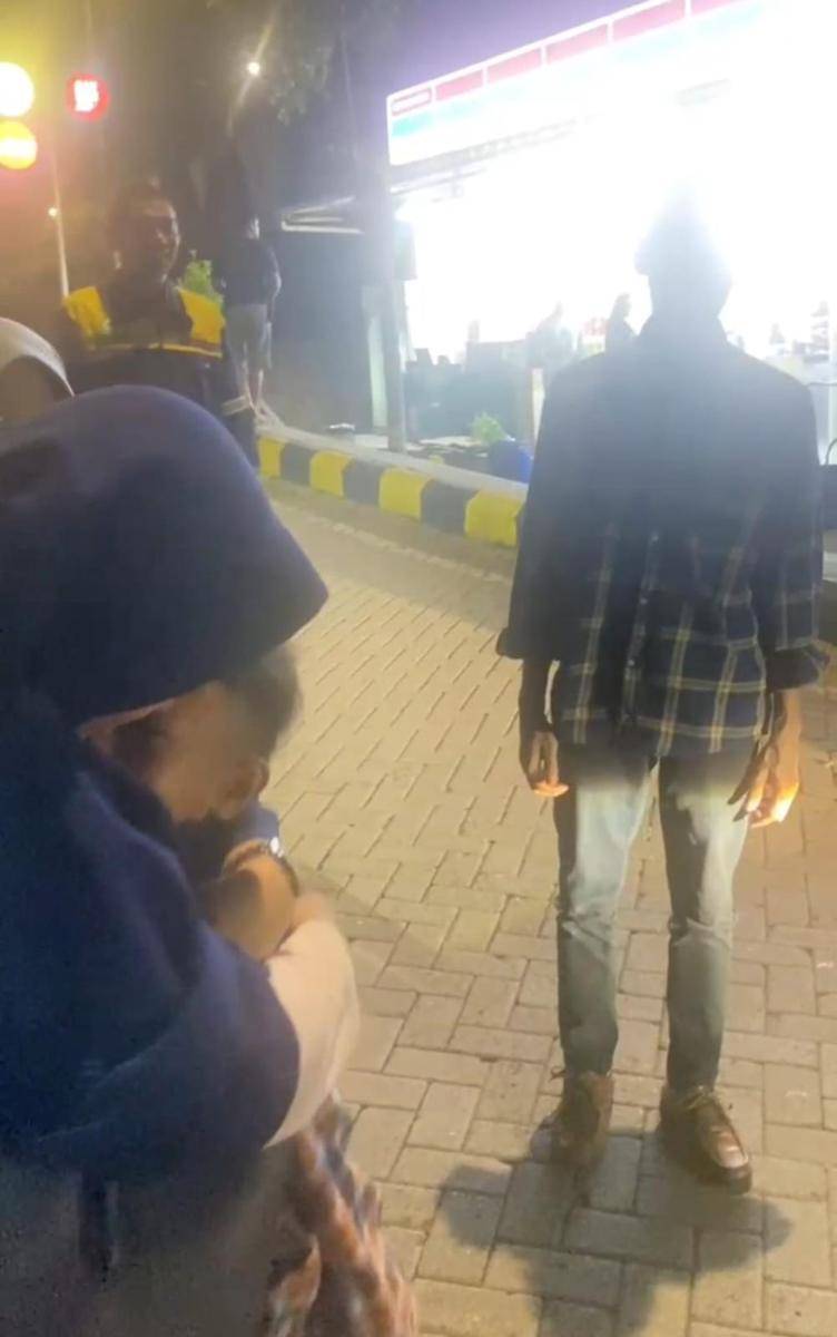 Anak tertinggal yang ditemukan oleh polisi. (IDN Times/istimewa)