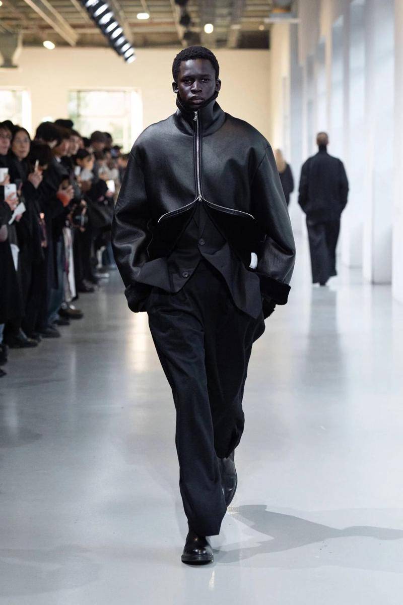 Ssstein A/W '25 di Rakuten Fashion Week Tokyo 2025 (dok. Ssstein)
