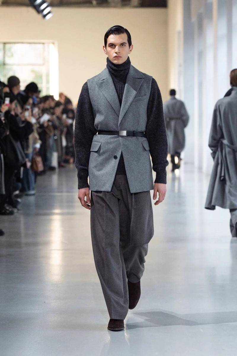 Ssstein A/W '25 di Rakuten Fashion Week Tokyo 2025 (dok. Ssstein)