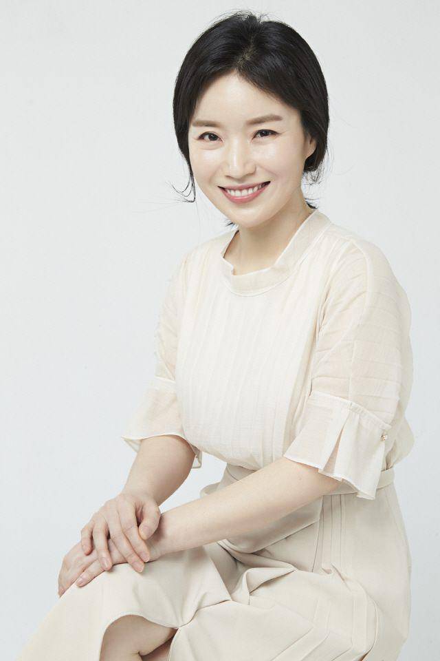 Potret Park Sung Yeon (asianwiki.com/Park_Sung-Yeon)