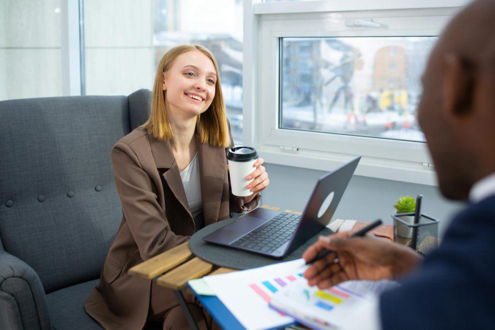 5 Rahasia Menjadi Rekan Kerja Idaman di Setiap Tim, Bikin Betah!