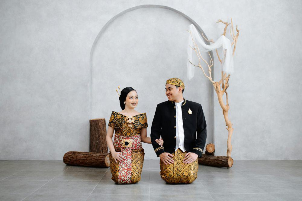 Mengenal Peran Dewi Sri dan Sadana dalam Wujud Loro Blonyo