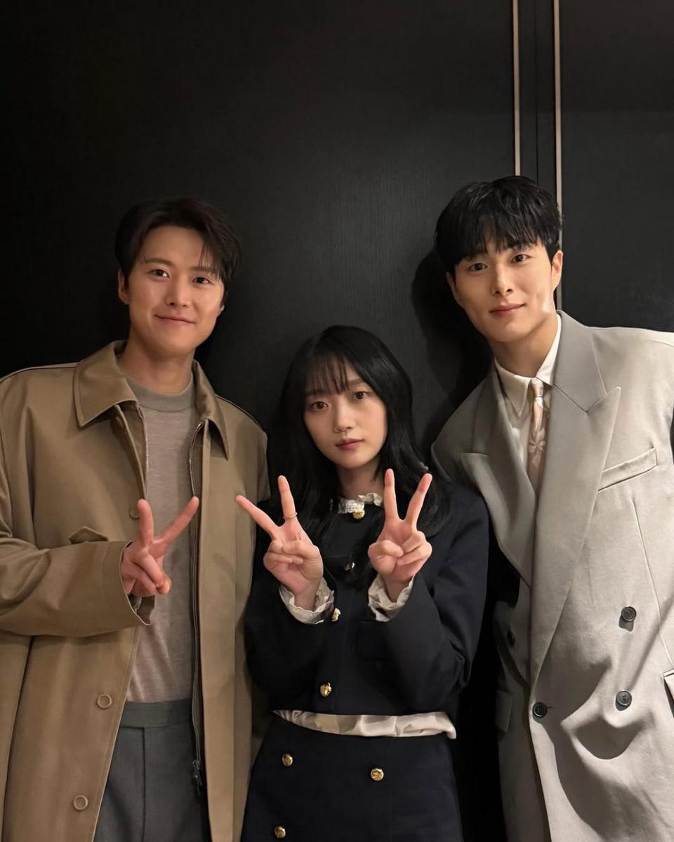 pemeran Way Back Love (instagram.com/sarament_official)
