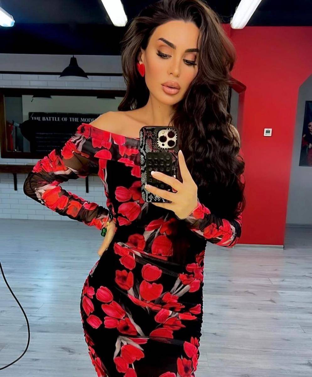 Emma Avanesian (instagram.com/emma_felice_official))