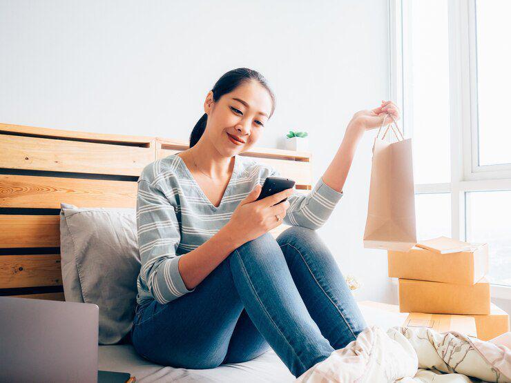 5 Alasan Kamu Harus Kurangi Belanja Online, Jangan Sampai Boros