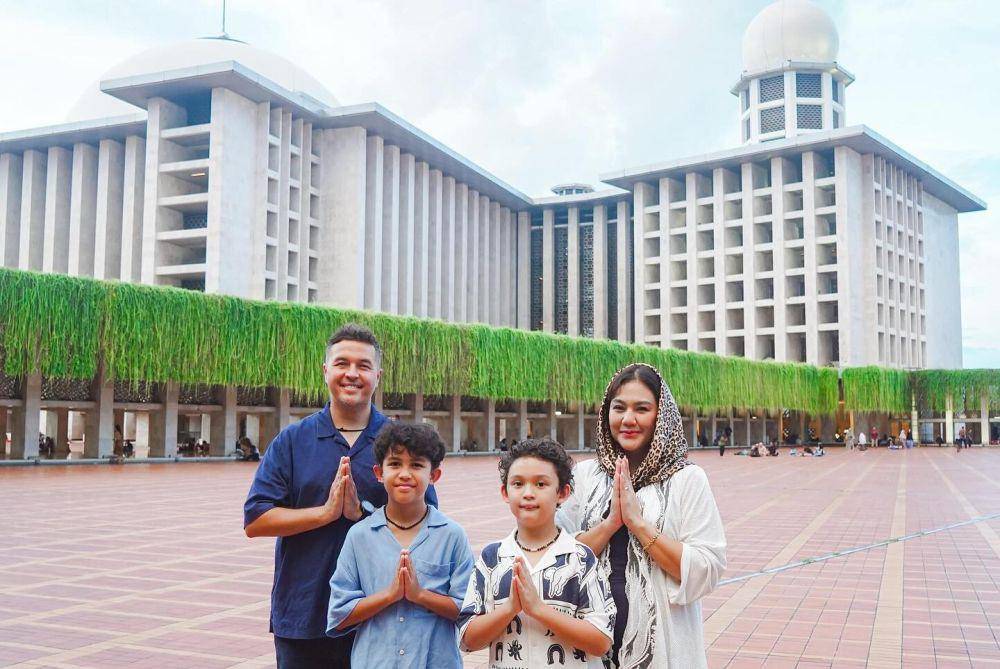 ulang tahun Sissy Prescillia ke-40 (instagram.com/rifato)