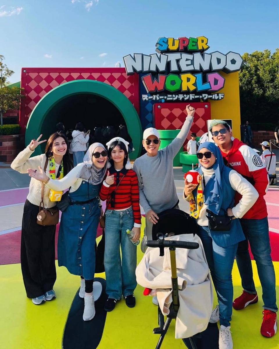 potret keluarga Ayu Ting Ting (instagram.com/ayutingting92)