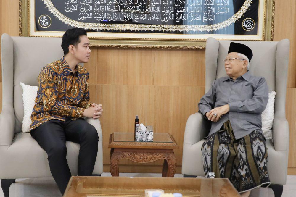 Gibran Silaturahmi ke Rumah Ma'ruf Amin, Bahas Keluarga hingga Tugas