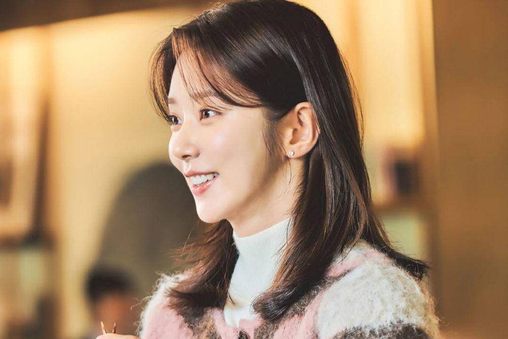 still cut drama The Divorce Insurance (instagram.com/tvn_drama)