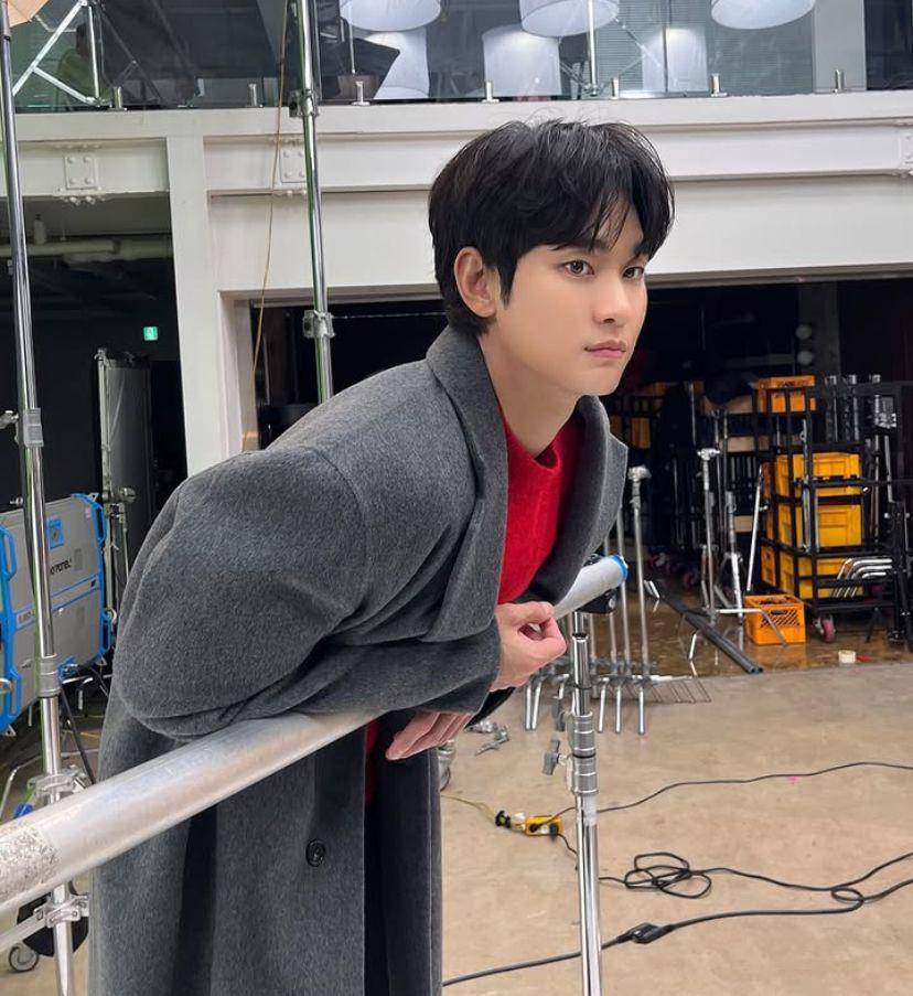 potret Kim Soo Hyun (Instagram.com/soohyun_k216)