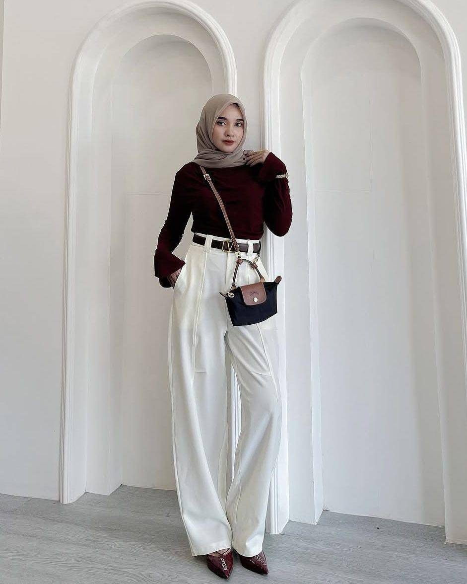 potret ide OOTD kasual pakai baggy pants ala Lisna Feri (instagram.com/lisnaferi)