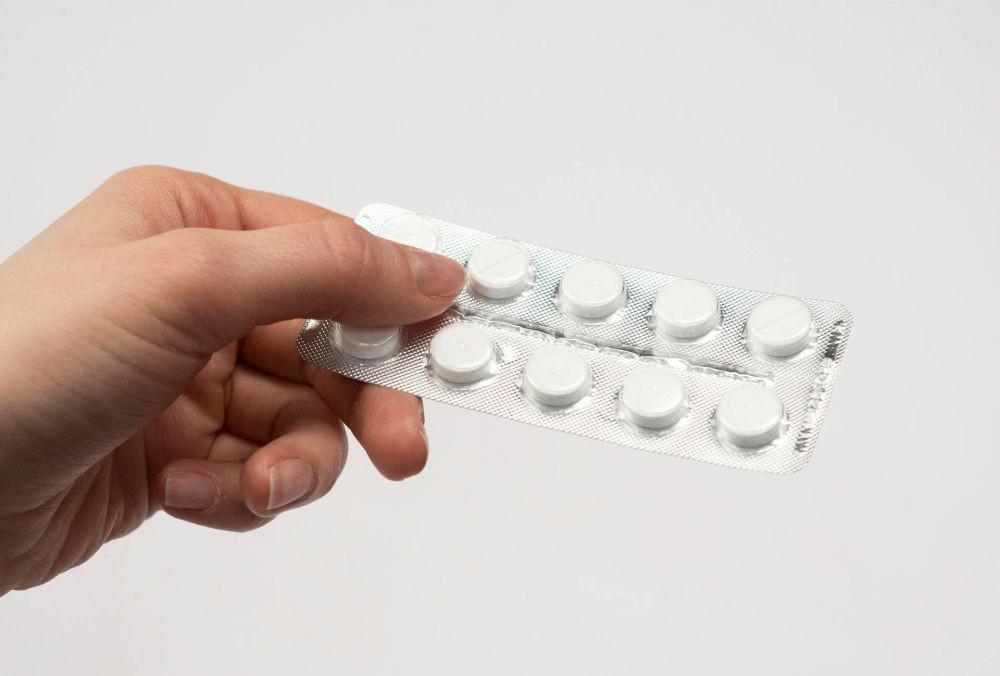 Lorazepam: Manfaat, Dosis, Efek Samping