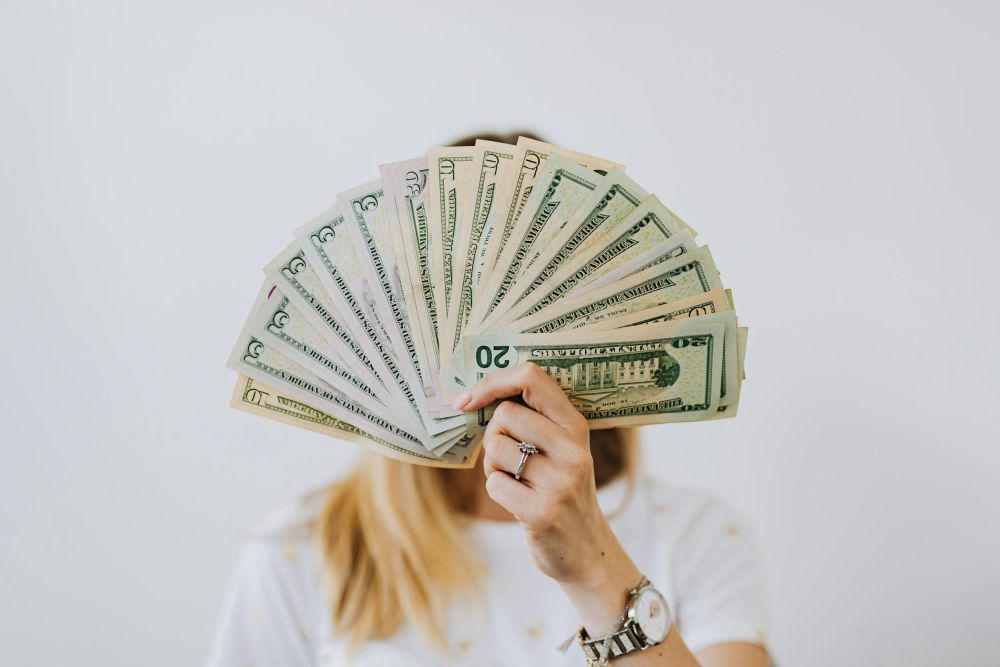 5 Mindset Uang yang Harus Dimiliki Perempuan Agar Mandiri Finansial