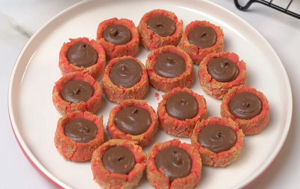 Resep Thumbprint Red Velvet Nutella Cookies yang Lumer di Mulut