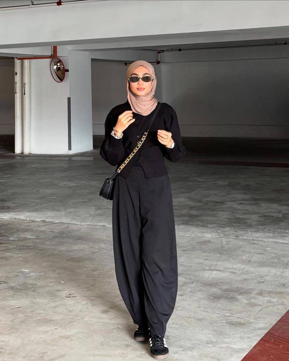 Hang out Outfit ala Malia Baby (instagram.com/maliababy_)