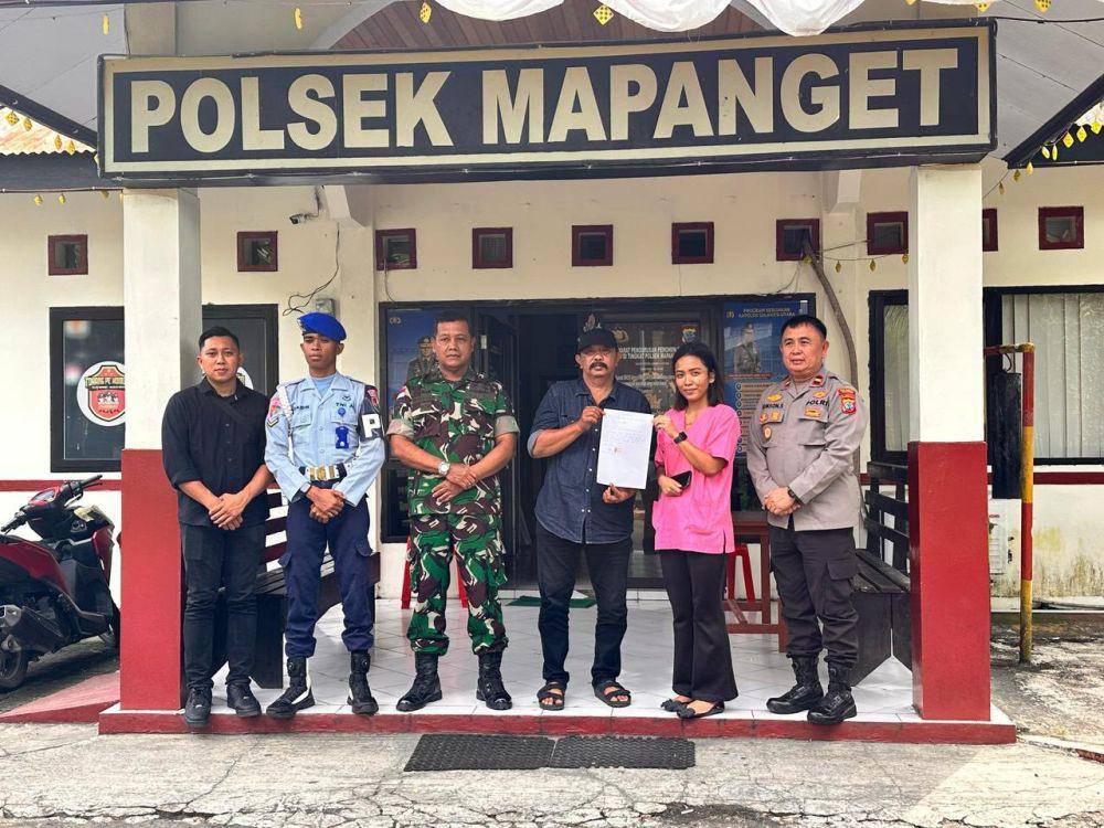Pelaku dan korban pengancaman di RS TNI AU Manado memutuskan berdamai di Polsek Mapanget. Dok. Pribadi