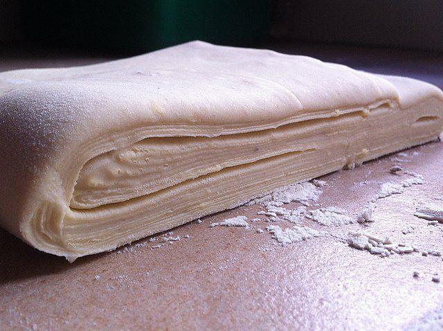 ilustrasi puff pastry (commons.wikimedia.org/Popo le Chien)