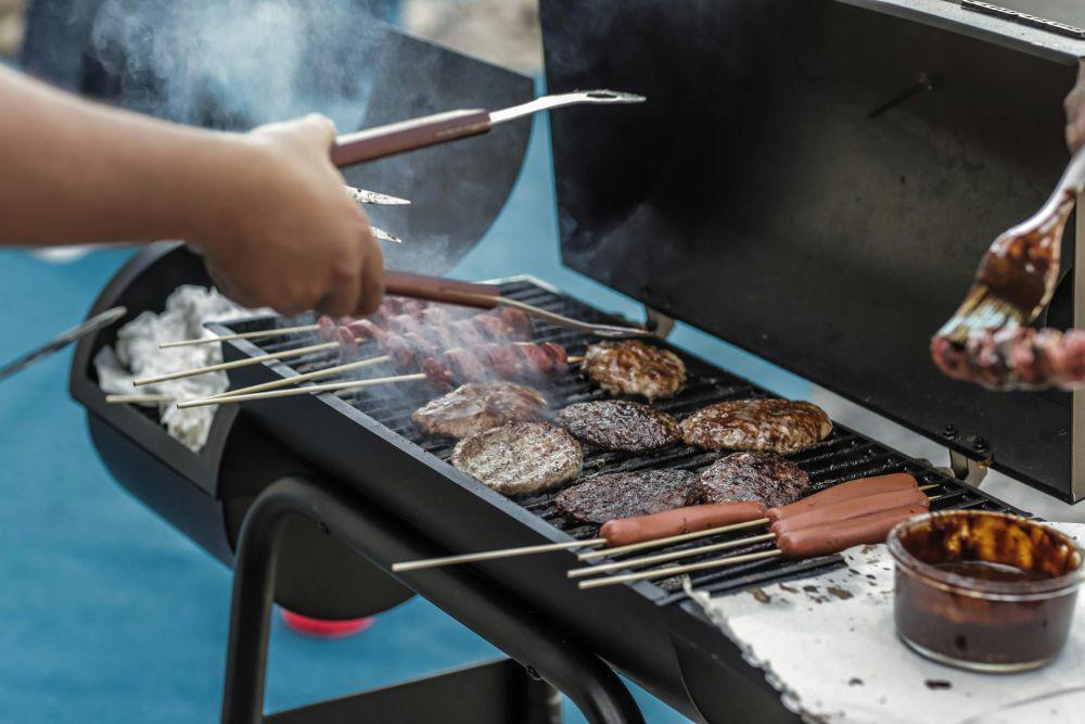 5 Tips Ampuh Membersihkan Grill dengan Es Batu, Praktis dan Efektif!