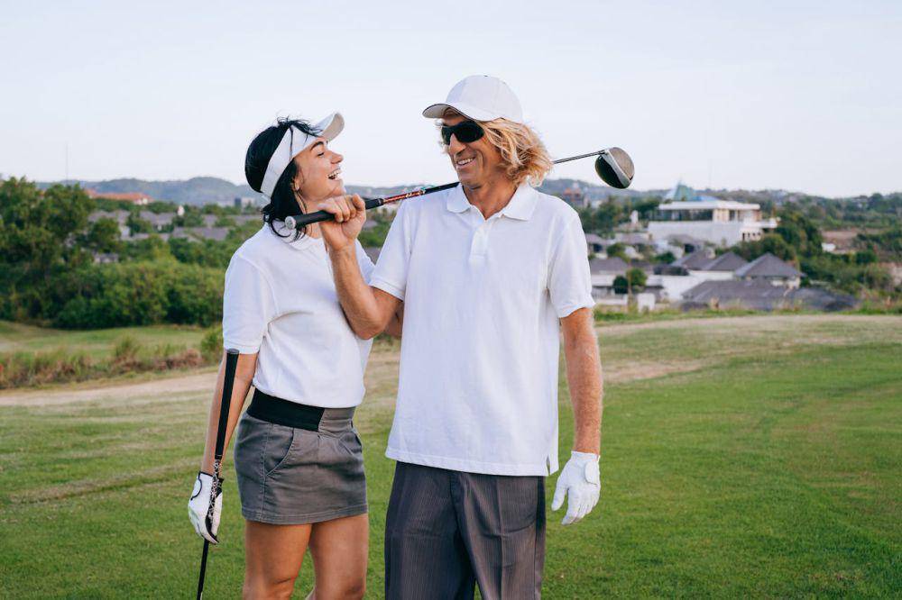 Ilustrasi golfers (pexels.com/Mikhail Nilov)