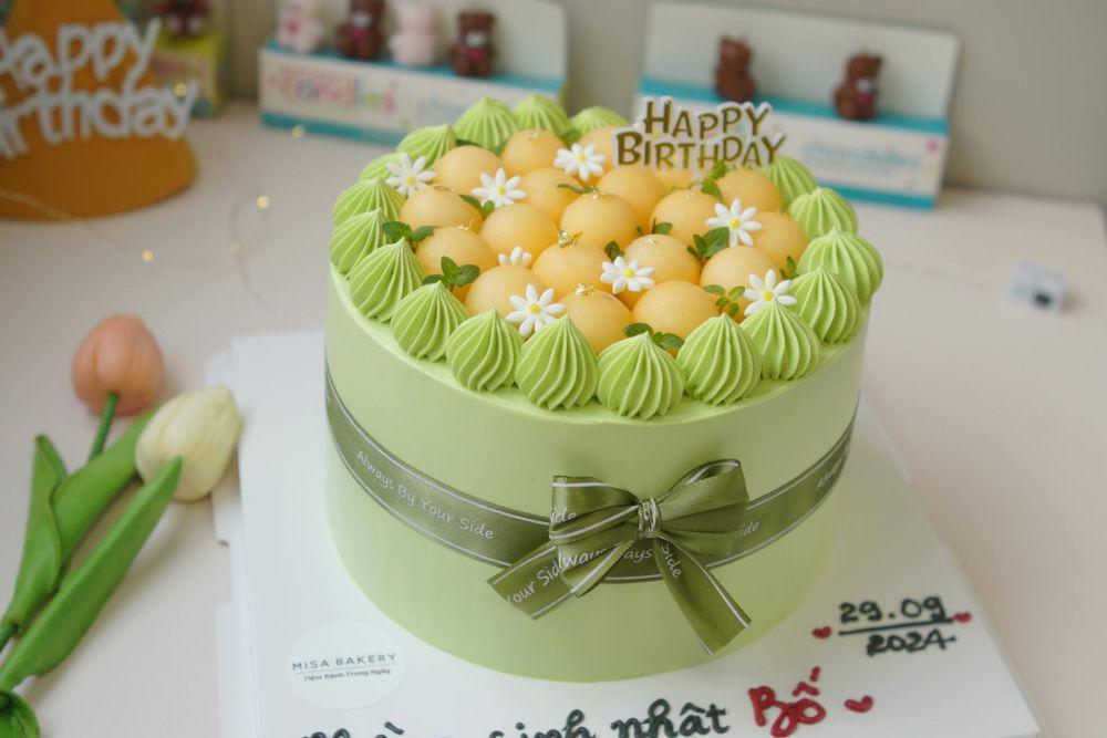 5 Tips Menghias Bolu Pandan sebagai Kue Ulang Tahun
