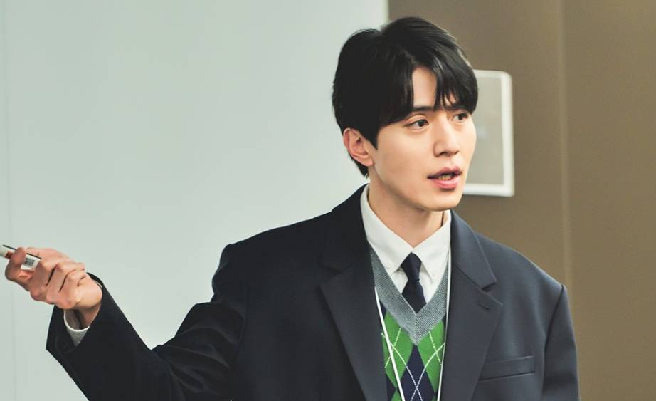 Cuplikan drama Korea The Divorce Insurance (dok. tvN/The Divorce Insurance)