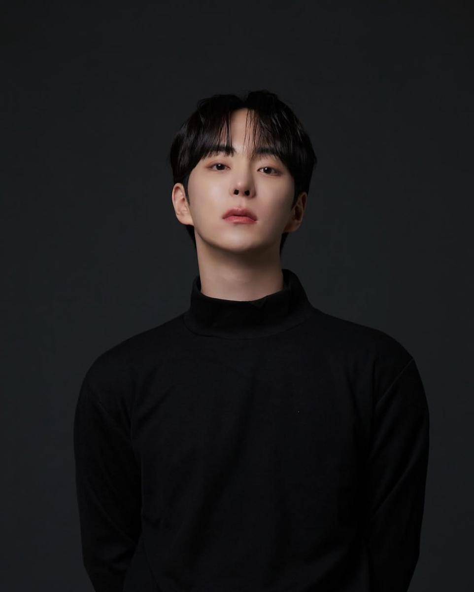Won Eunwo (instagram.com/eunw._o)