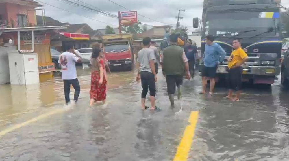 Kondisi banjir di Tungkal Jaya Muba. (Dok. Camat Muba)