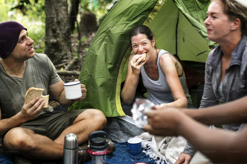 4 Tips Menyimpan dan Mengelola Logistik saat Camping