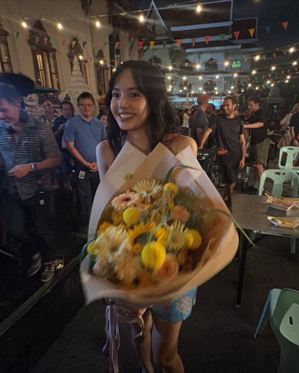 potret Lisa BLACKPINK di balik layar serial The White Lotus 3 (instagram.com/lalalalisa_m)