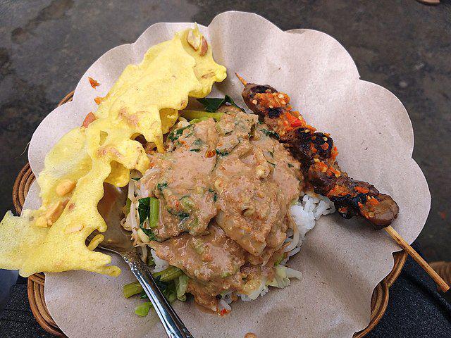 Resep Bumbu Pecel untuk 100 Porsi, Cocok untuk Acara Besar