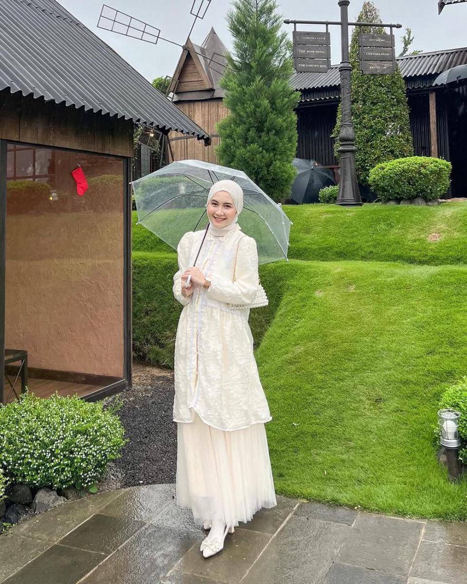 Nabila Bya (instagram.com/nabilabyaaa)