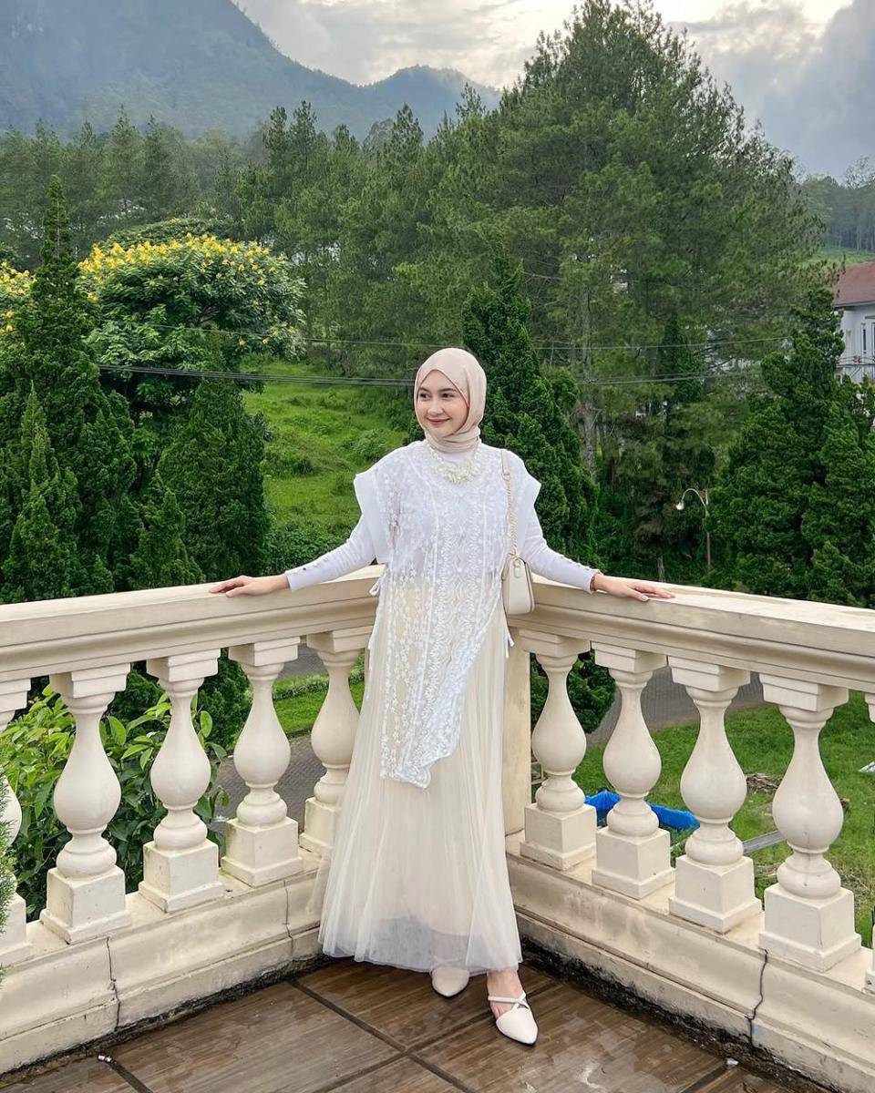 Nabila Bya (instagram.com/nabilabyaaa)