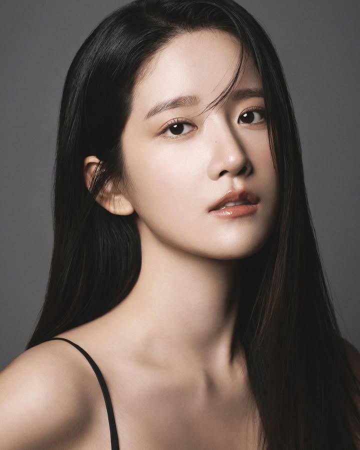 inspirasi makeup Exy WJSN (instagram.com/exy_s2)