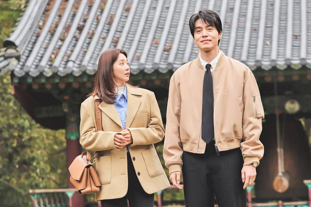 still cut drama The Divorce Insurance (instagram.com/tvn_drama)