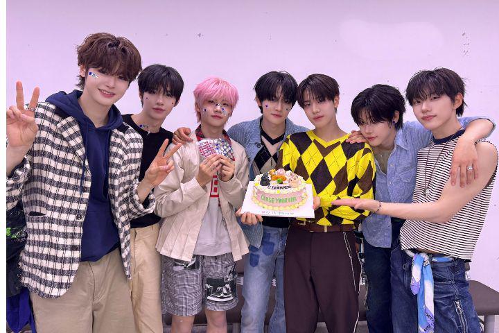 4 Grup KPop Gen 5 dengan First Win Tercepat, CLOSE YOUR EYES Rekor!