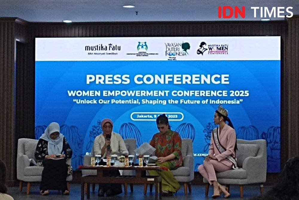 Konpers Women Empowerment Conference (WEC) di Kemen PPPA, Rabu (7/5/2025). (IDN Times/Dini Suciatiningrum)