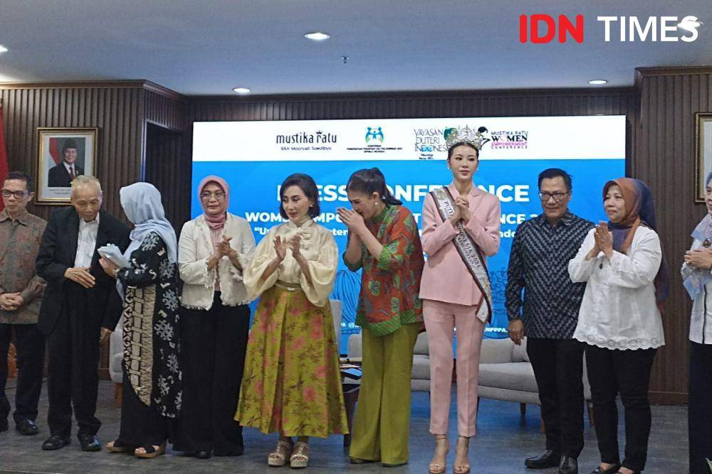 Konpers Women Empowerment Conference (WEC) di Kemen PPPA, Rabu (7/5/2025). (IDN Times/Dini Suciatiningrum)